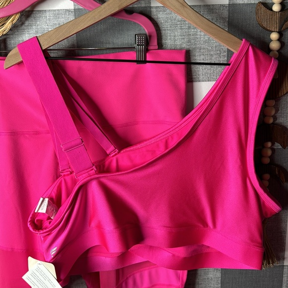 Fabletics Hot Pink Leggings and Bralette Set 3X - Picture 4 of 7